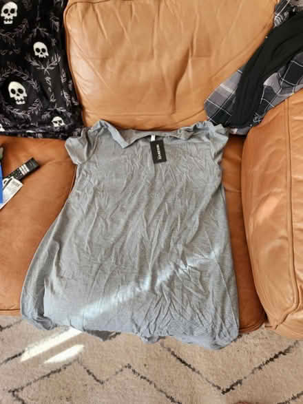 Photo of free Tee shirt dress (Hill east) #1