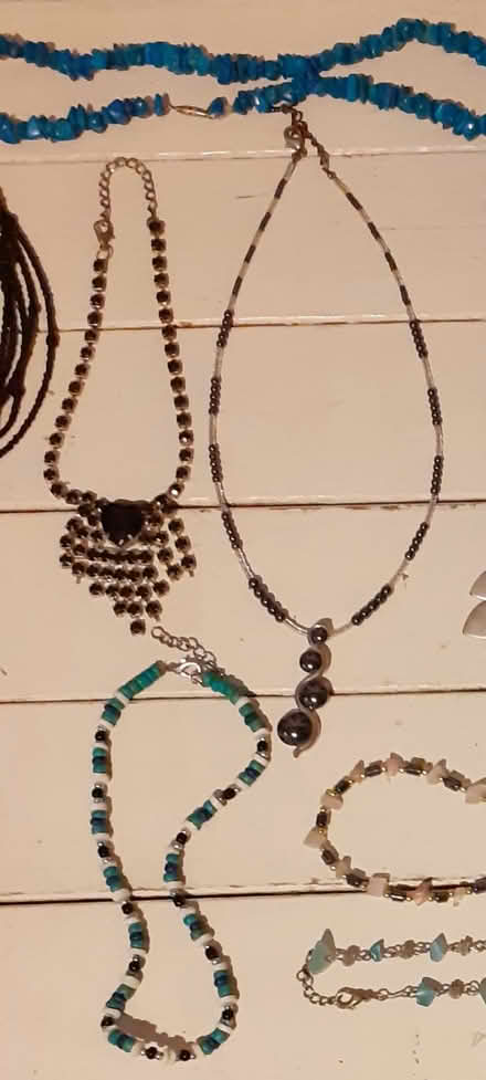 Photo of free Various women's jewellery (Brixton SW9) #2