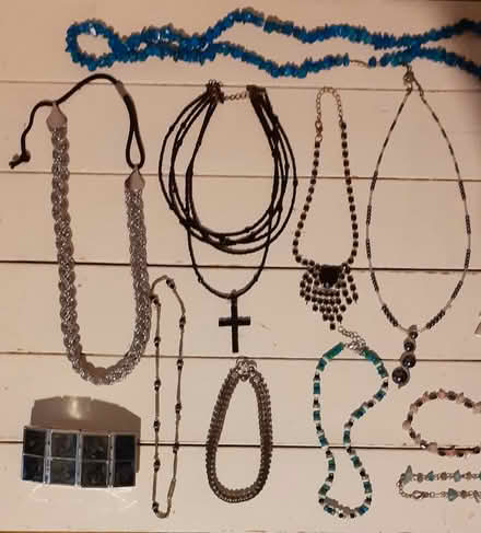 Photo of free Various women's jewellery (Brixton SW9) #1