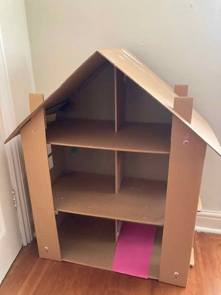 Photo of free Cardboard dolls house (Peachcroft OX14) #1