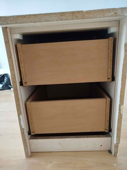 Photo of free 2 x bedside cabinets (Crystal Palace SE19) #2