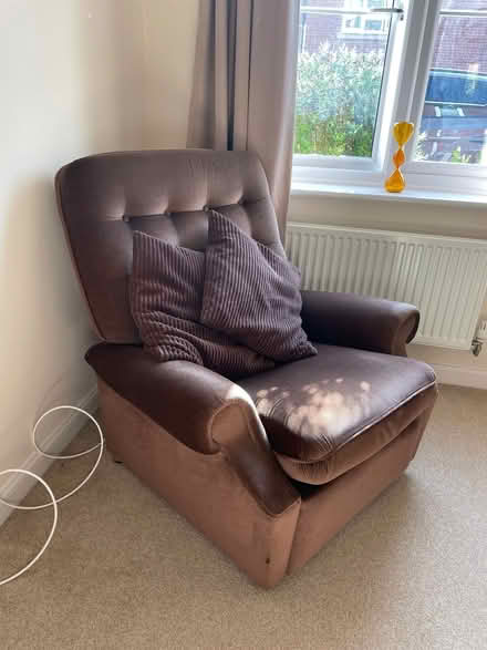 Photo of free Reclining chair (Moredon SN2) #2