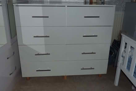 Photo of free Chest of drawers (Parkham Hill TQ5) #1