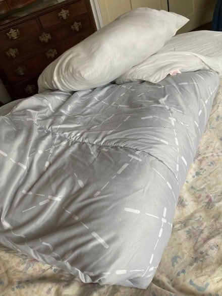 Photo of free Lightweight washable small duvet & 2 washable pillows (IP4) #1