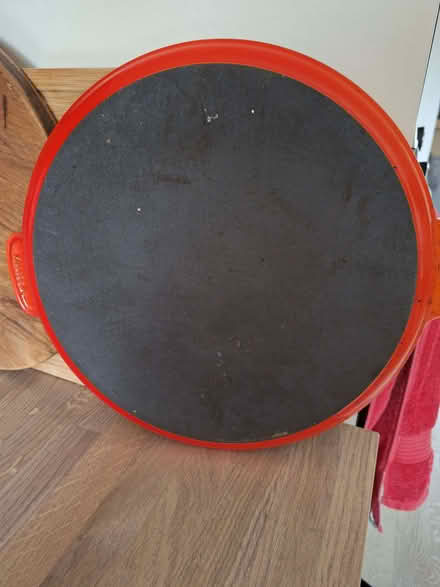 Photo of free Le Creuset Pizza Pan (Wendover HP22) #2