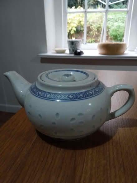 Photo of free Teapot (Stroud GL10) #1