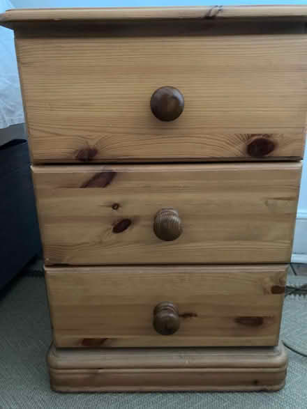 Photo of free Solid wooden unit with 3 drawers 160 cm h x 130 cm w (IP4) #1