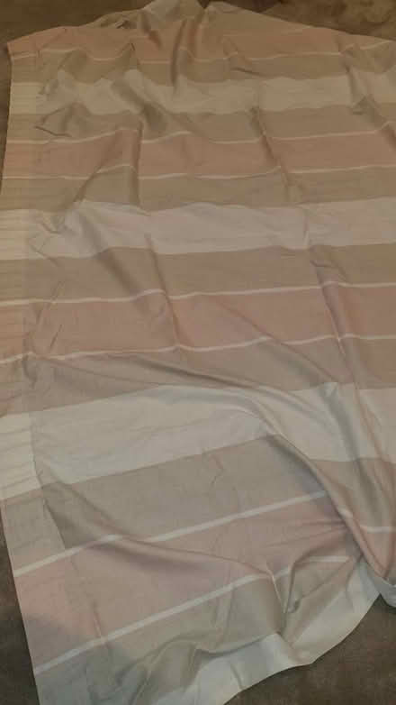 Photo of free Single Curtain 175cm x 220cm (Pinner HA5) #2