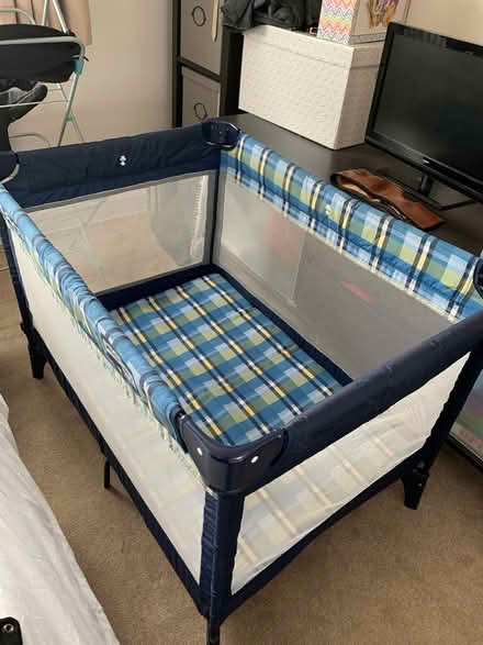 Photo of free Travel Cot (Iver Heath Fields SL0) #1