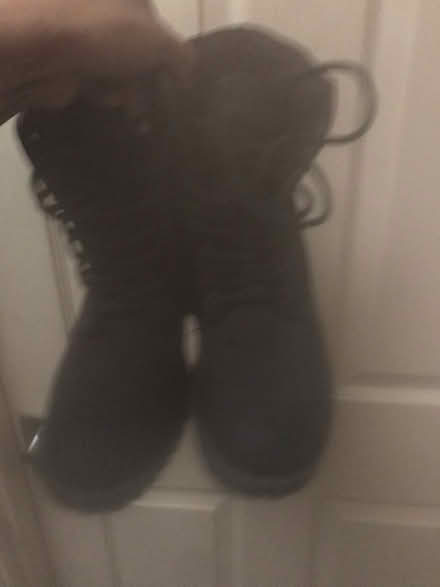 Photo of free Boots size 5 (SW17) (Tooting Broadway SW17) #3