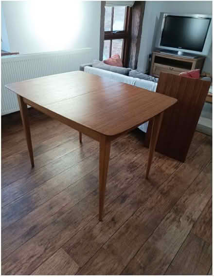 Photo of free Small 1960s extendable dining table (Baldwinholme CA5) #1