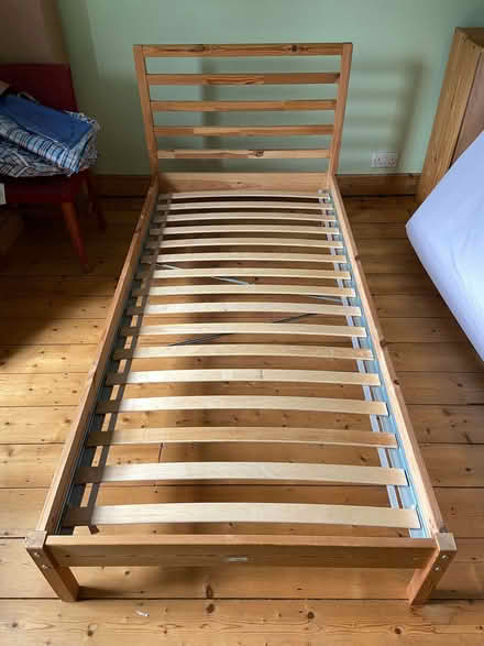 Photo of free Single bed frame (Bassetlaw DN22) #1