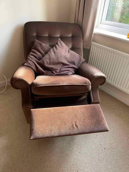 Photo of free Reclining chair (Moredon SN2) #4