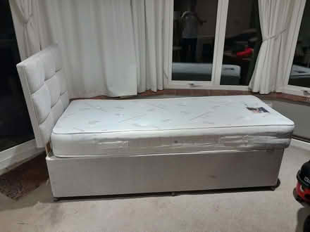 Photo of free Single bed with bedstead and headboard (Thame OX9) #3