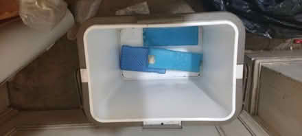 Photo of free Large cooler box with blocks (Surbiton KT6) #2