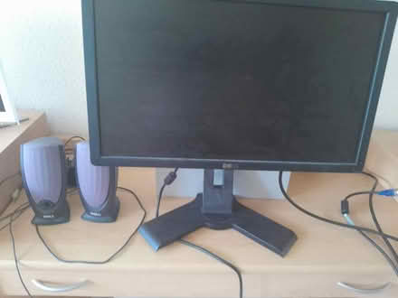 Photo of free Dell monitor and speakers (Welwyn Garden city) #1