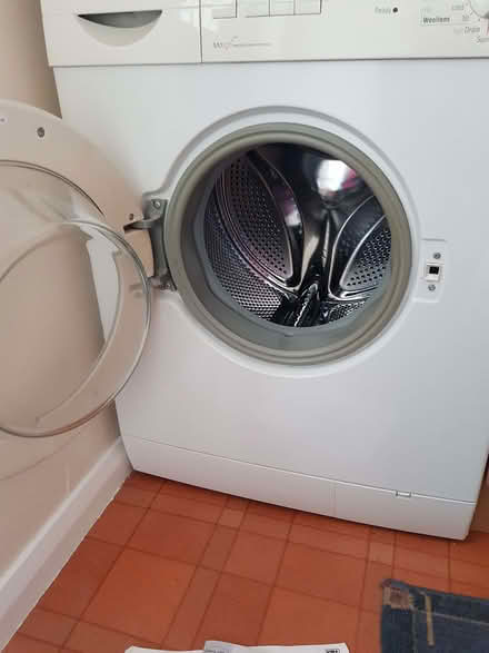 Photo of free Washing Machine (Winford BS40) #2