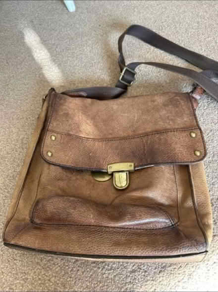 Photo of free M&S Leather Messenger Bag (Temple Fortune, NW11) #1