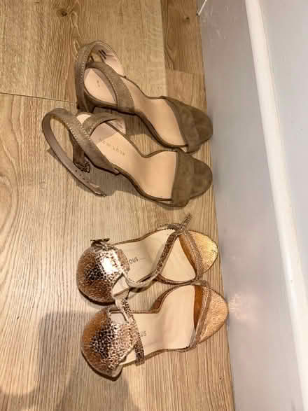 Photo of free Heels (IG11) #1