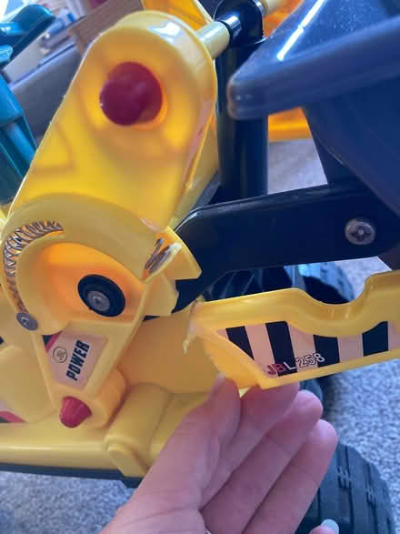 Photo of free Child’s ride on digger (TN35 Ore) #3