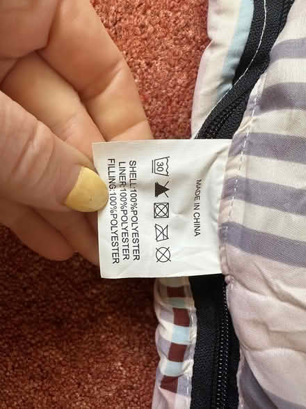 Photo of free Single sleeping bag (Wirehill, B98 7) #4