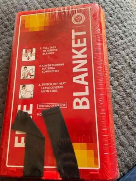 Photo of free Fire blanket (W10 nottinghill) #1