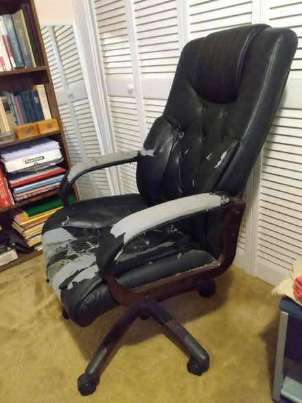 Photo of free office chair (St. Stephens area) #2