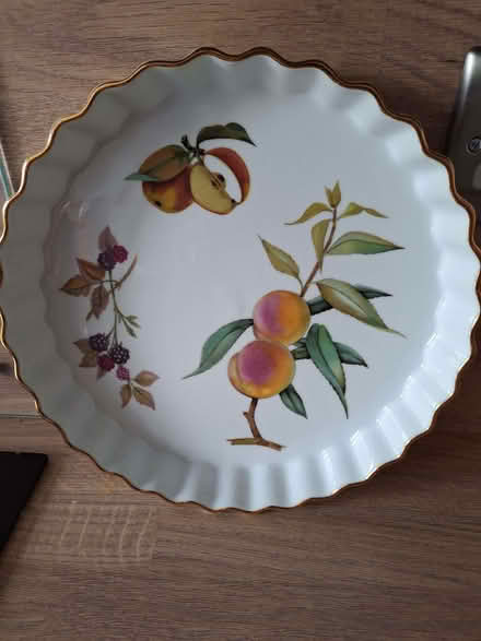 Photo of free Two Royal Worcester dishes (Wendover HP22) #1
