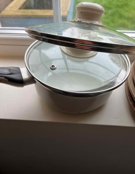 Photo of free 2 none stick pans with lids (Hampton) #1