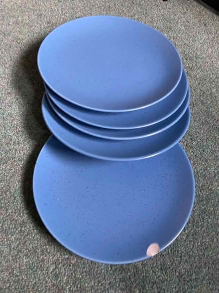 Photo of free Side plates - blue Ikea 20cm (Eltham, SE9) #3