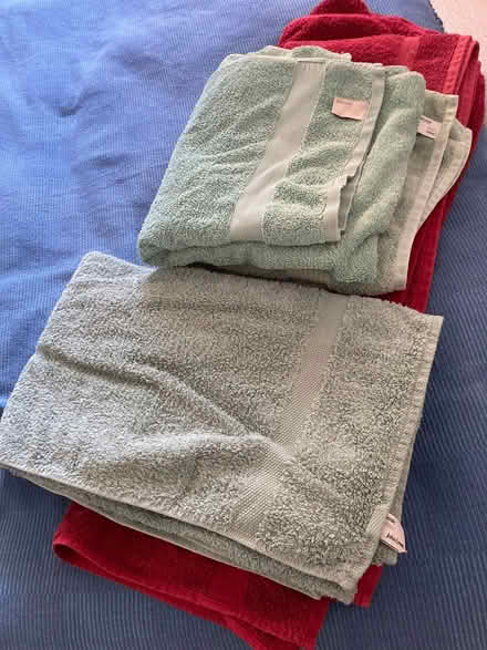 Photo of free John Lewis towels (IP4) #2