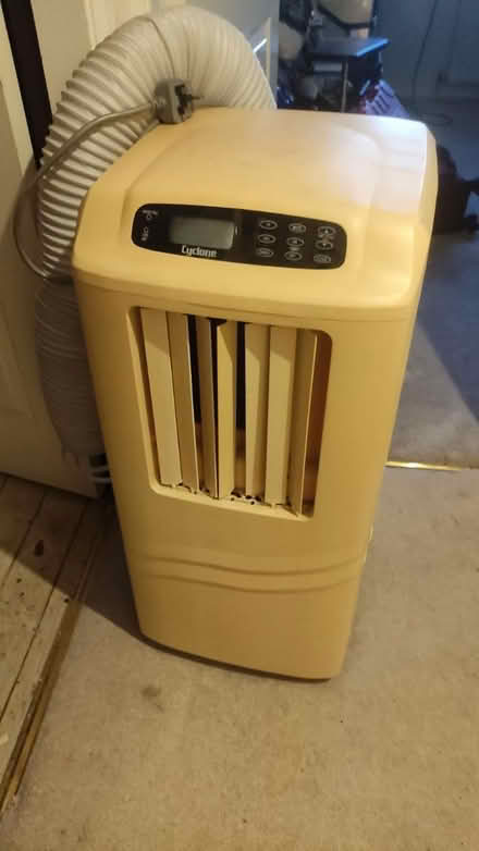 Photo of free Air con (DY14) #1