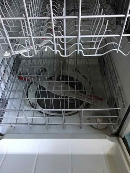 Photo of free dishwasher (Bowling Green) #1