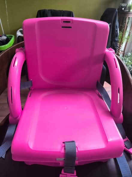 Photo of free Baby seat (dublin 12) #2