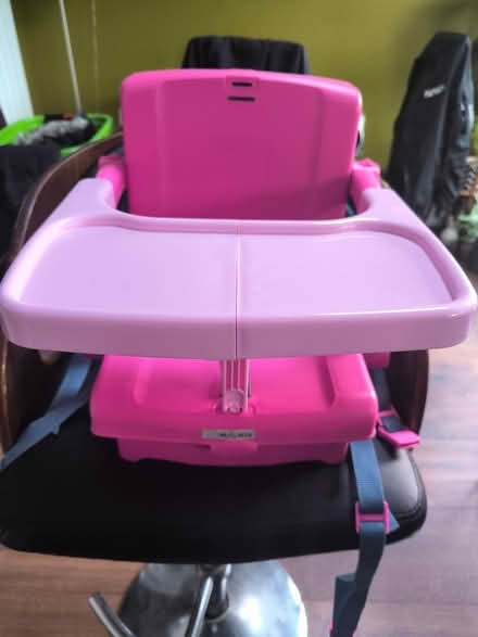 Photo of free Baby seat (dublin 12) #1
