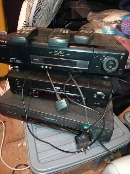 Photo of free 3 vhs recorders (Hucclecote) #1