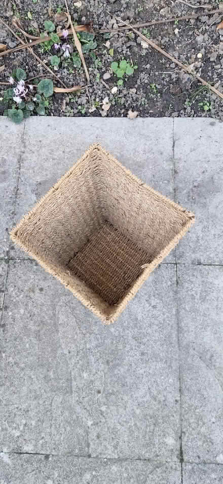 Photo of free Square wicker bin (CO7) #1