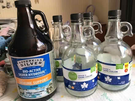 Photo of free Empty glass jugs - 95014 (Prospect/Stelling) #1