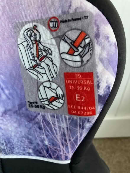 Photo of free Greco car seat suitable for 15-36kg (South Didcot OX11) #3