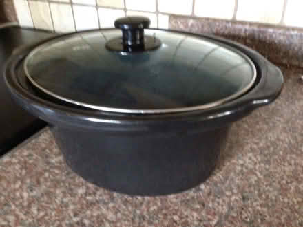 Photo of free pot for slow cooker (Stubbington PO14) #1