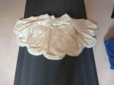 Photo of free White fur cape (North Hillingdon UB10) #2