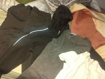 Photo of free Bag of school clothes (SE5) #1