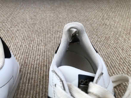 Photo of free Adidas Superstar Size 4 Junior UK Trainers (Hammerfield HP1) #2