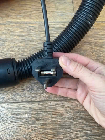 Photo of free Hetty Hoover Vacuum (W6) #2