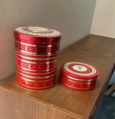 Photo of free Cookie tins (Wonderland Hill, Boulder) #1