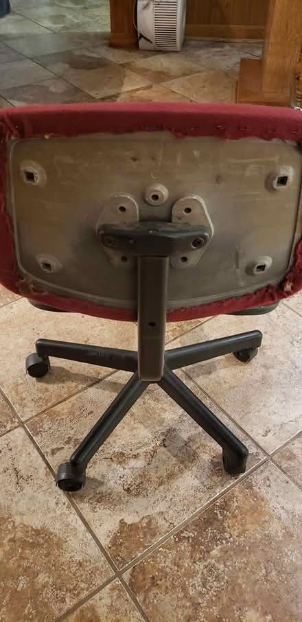 Photo of free Office chair (Sentry rd. Nokesville va) #1