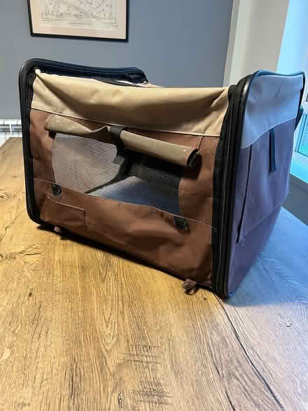 Photo of free Large Pet Carrier (Westbourne, Bournemouth) #3