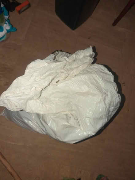 Photo of free Bag of school clothes (SE5) #4