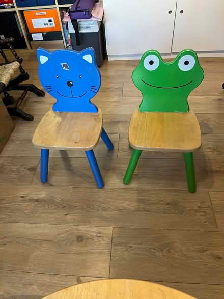 Photo of free Kids table and four animal chairs (W5 Ealing) #1