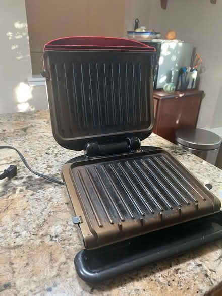Photo of free George Foreman Grill, 12 in (Kensington / Aspen Hill) #2